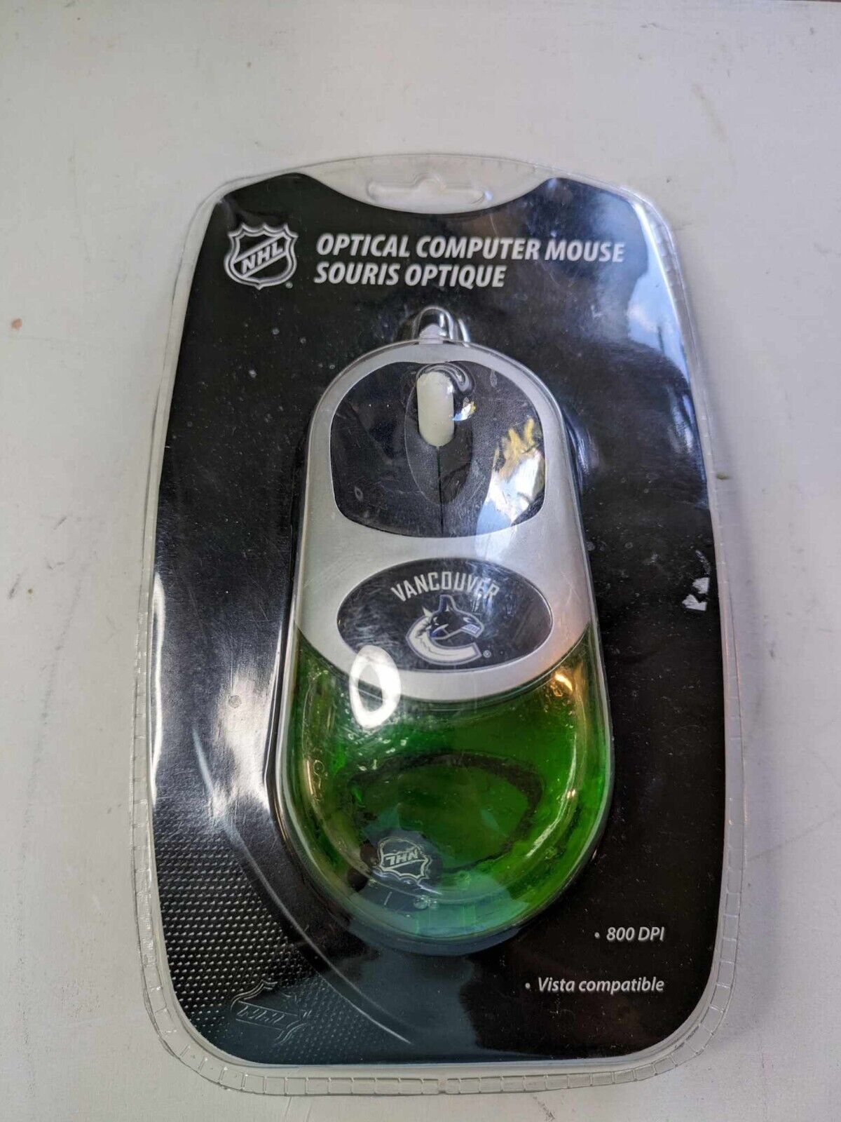 Brand New-Aqua Mouse NHL Vancouver Canucks Hockey USB Mouse-In Package