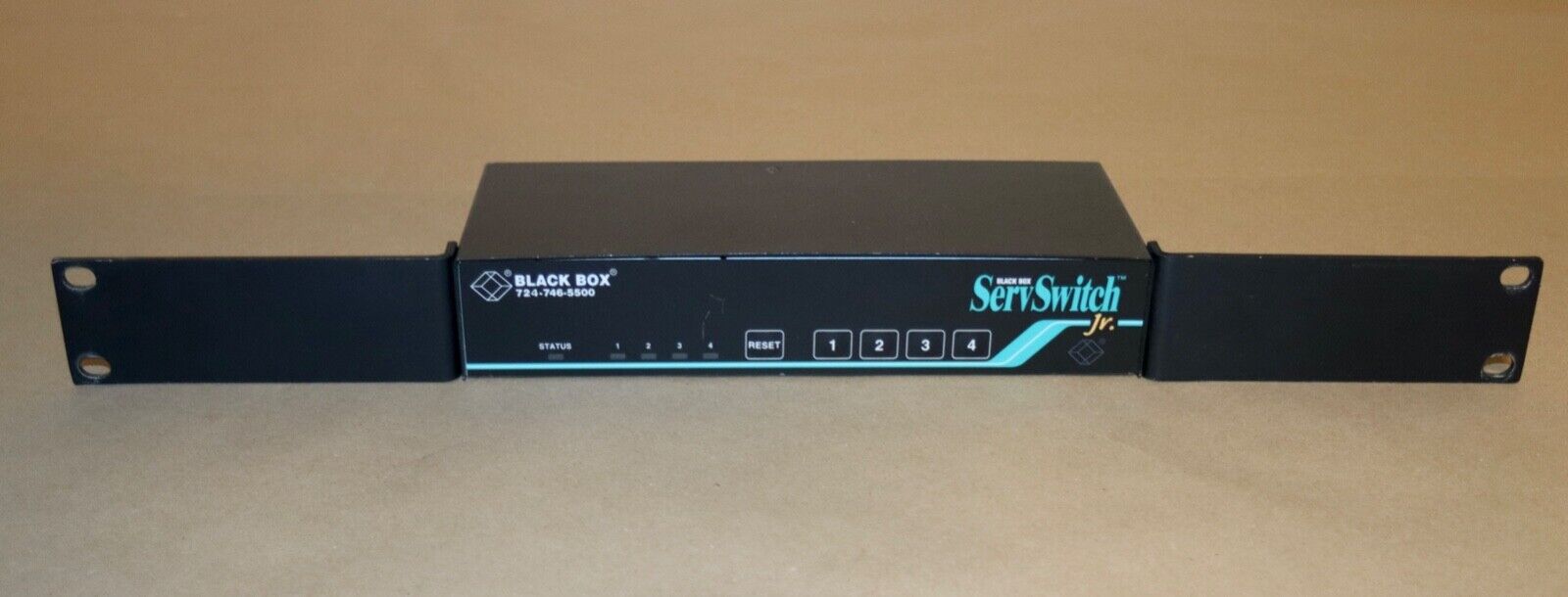 BLACK BOX SERV SWITCH  - NO POWER CORD INCLUDED