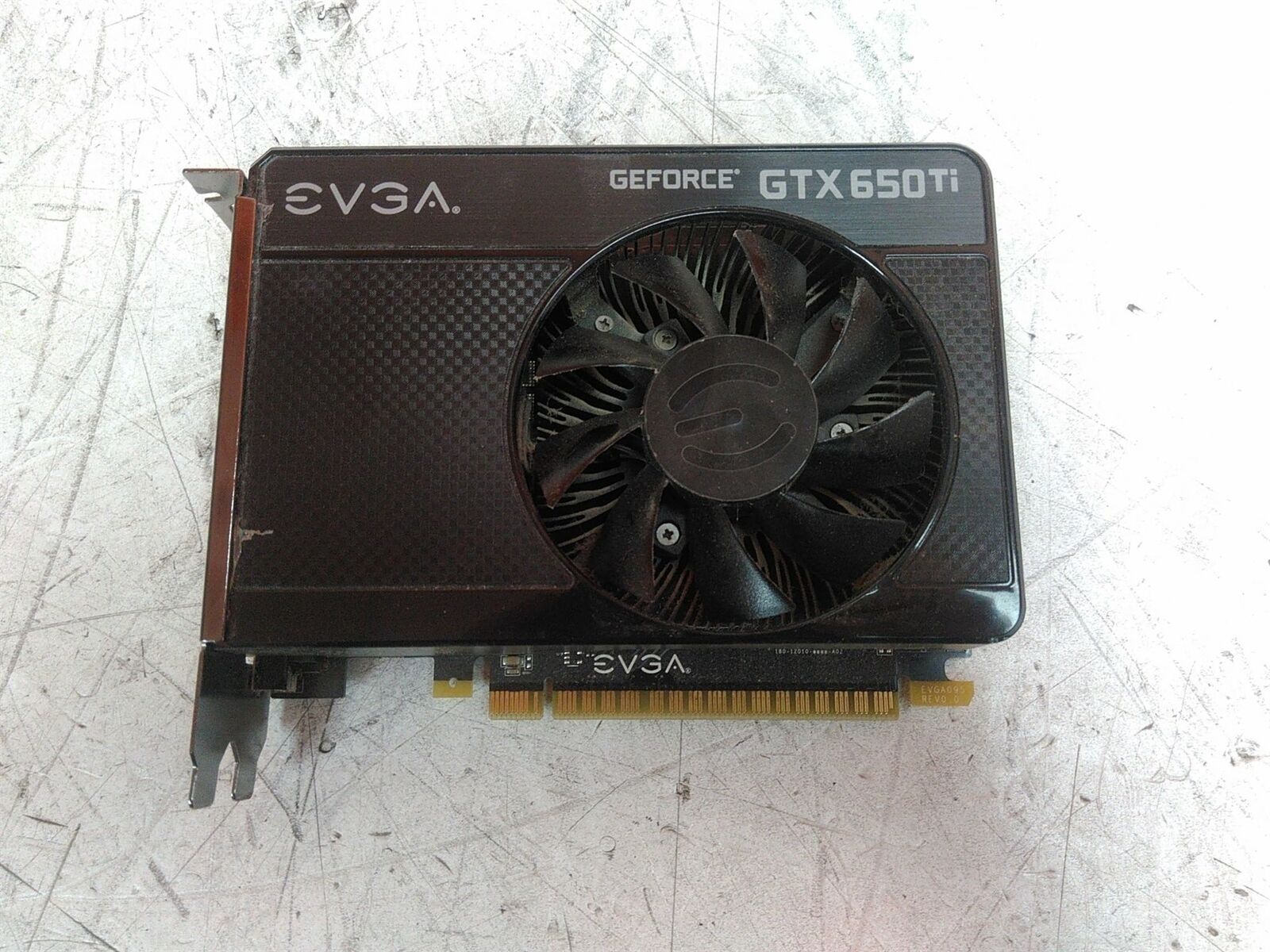 EVGA GeForce GTX 650Ti 02G-P4-3059-KB 2GB PCI-E Video Card