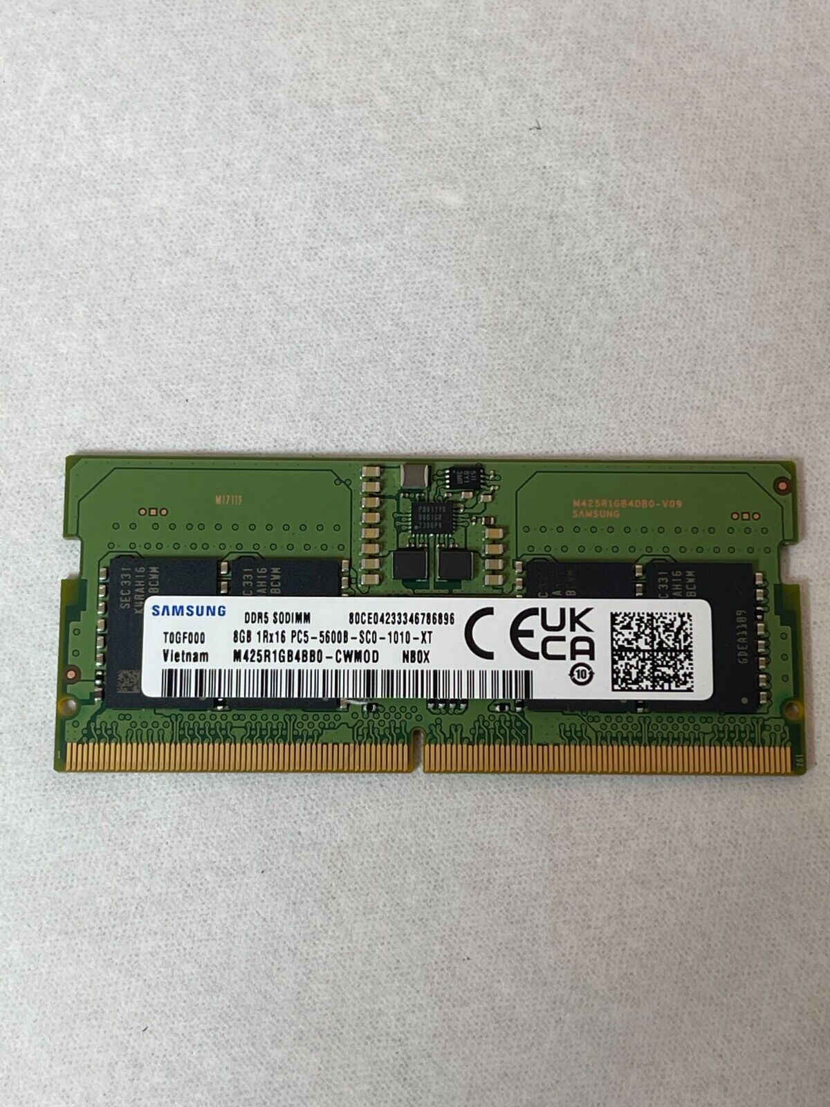 Samsung (1x8GB) PC5-5600B DDR5 SODIMM Memory M425R1GB4BB0-CWM0D