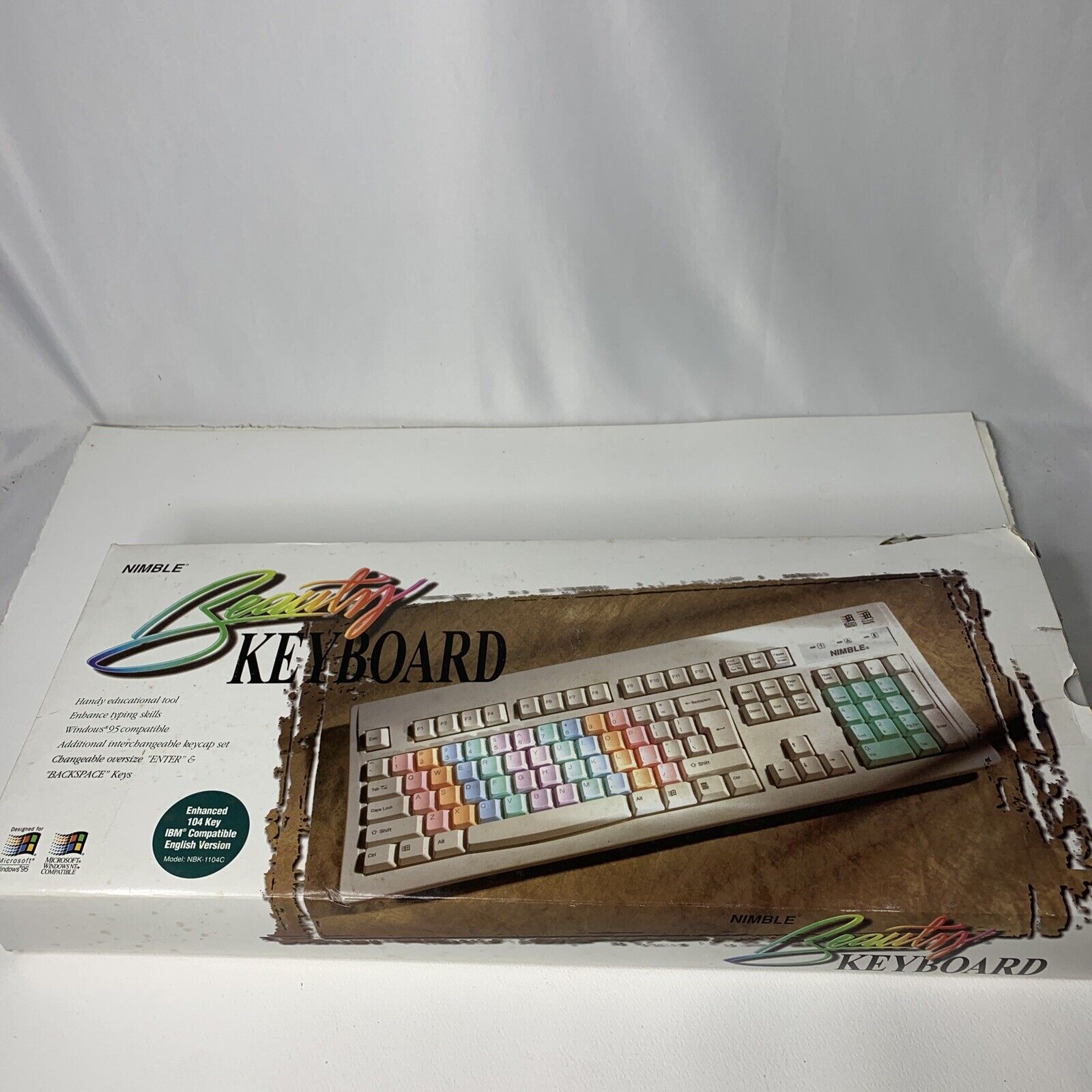 Vintage Nimble Beauty Keyboard - For Windows 95