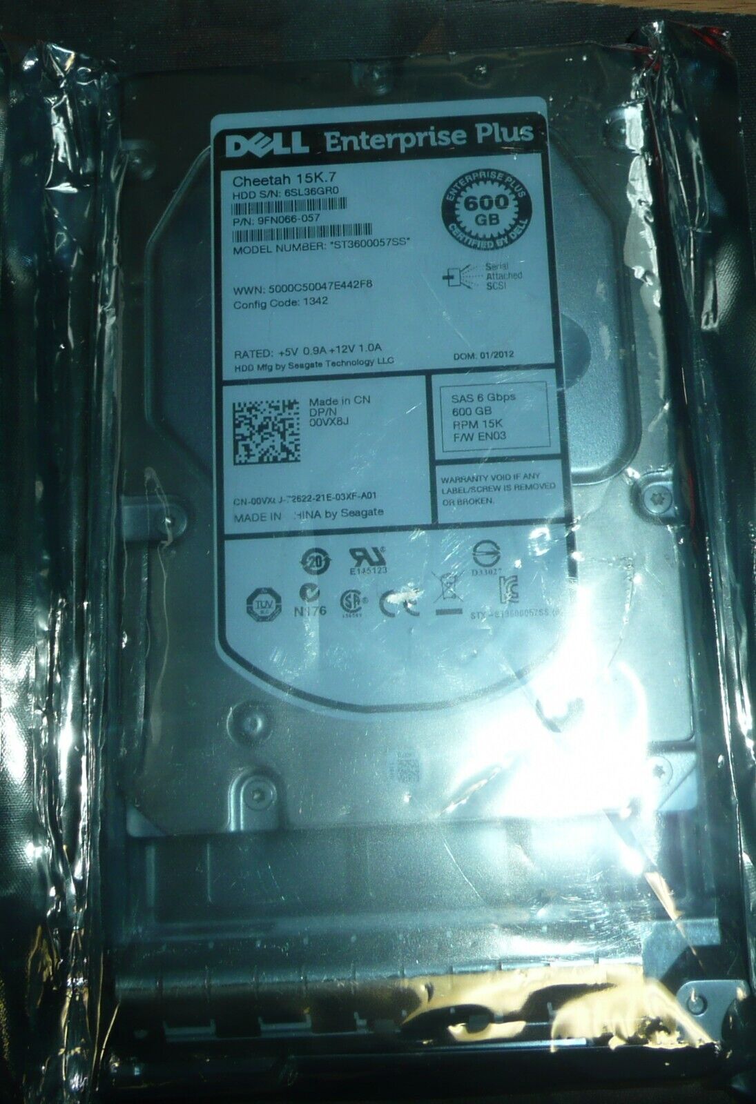 Dell Enterprise Plus Cheetah 15K.7 600GB Hard Drive 00VX8J Serial Attached SCSI