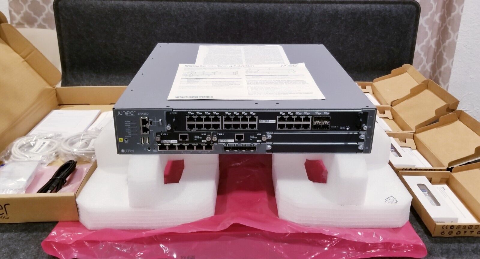 Juniper Networks SRX550-645DP Services Gateway In Box New Must See