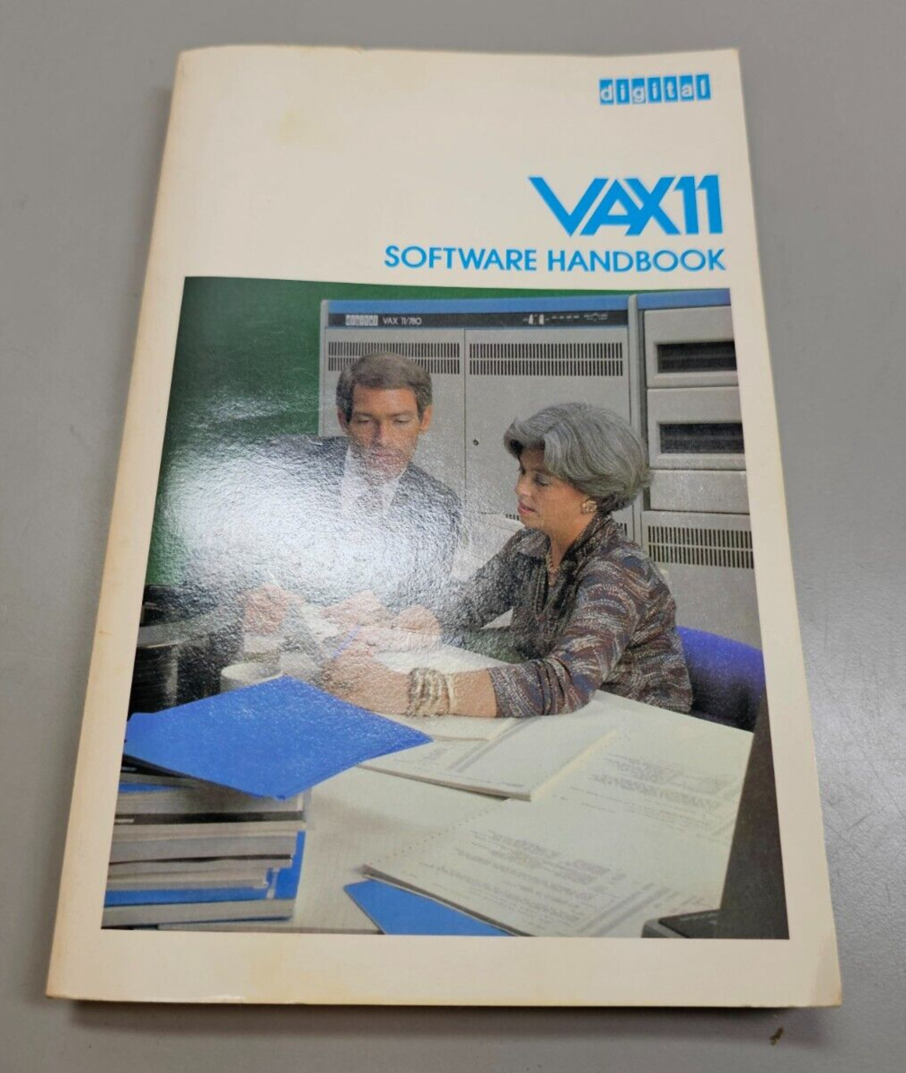 Vintage 70's Digital DEC Digital Equipment Co VAX11 Software Handbook
