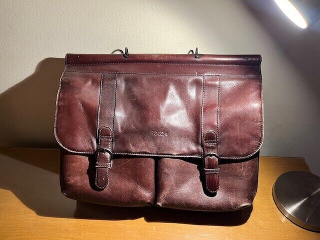 Solo Leather Vintage Briefcase / Laptop / Messenger Bag   Rare for Collectors