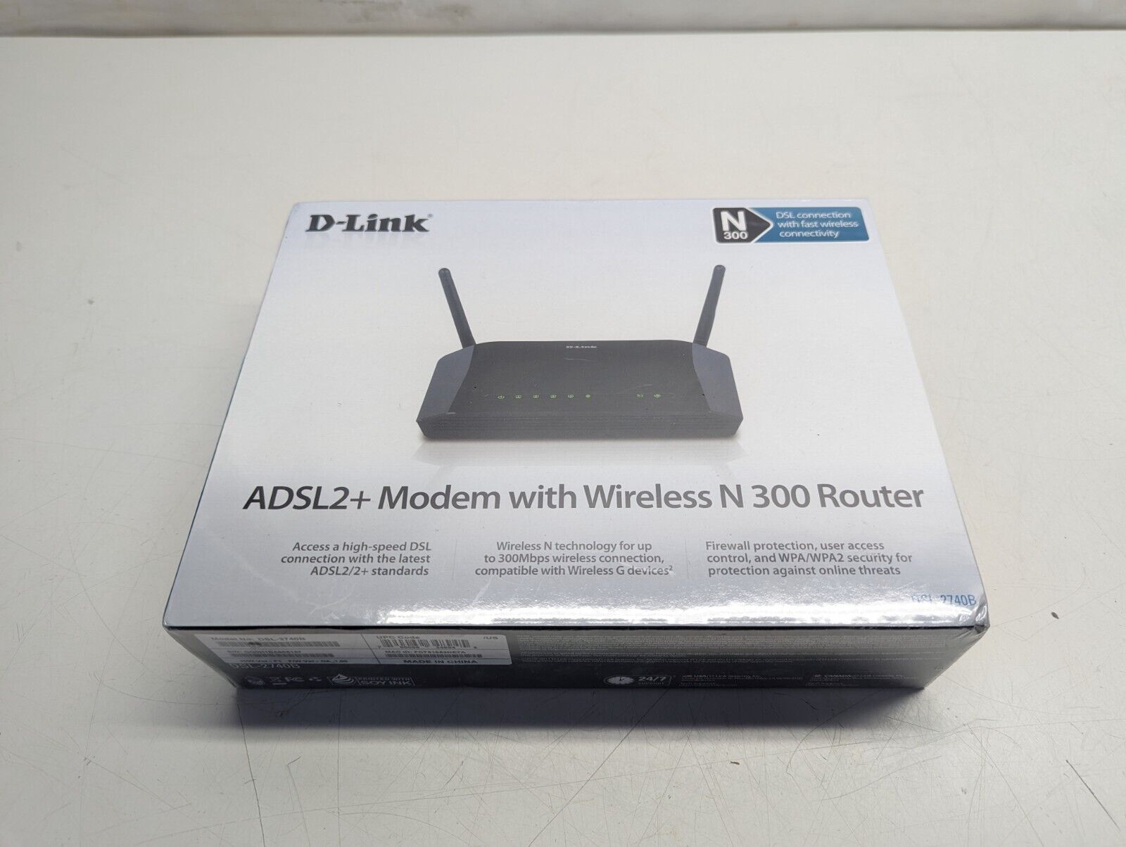 New: D-Link ADSL2+ Modem with Wireless N 300 Router (DSL-2740B)