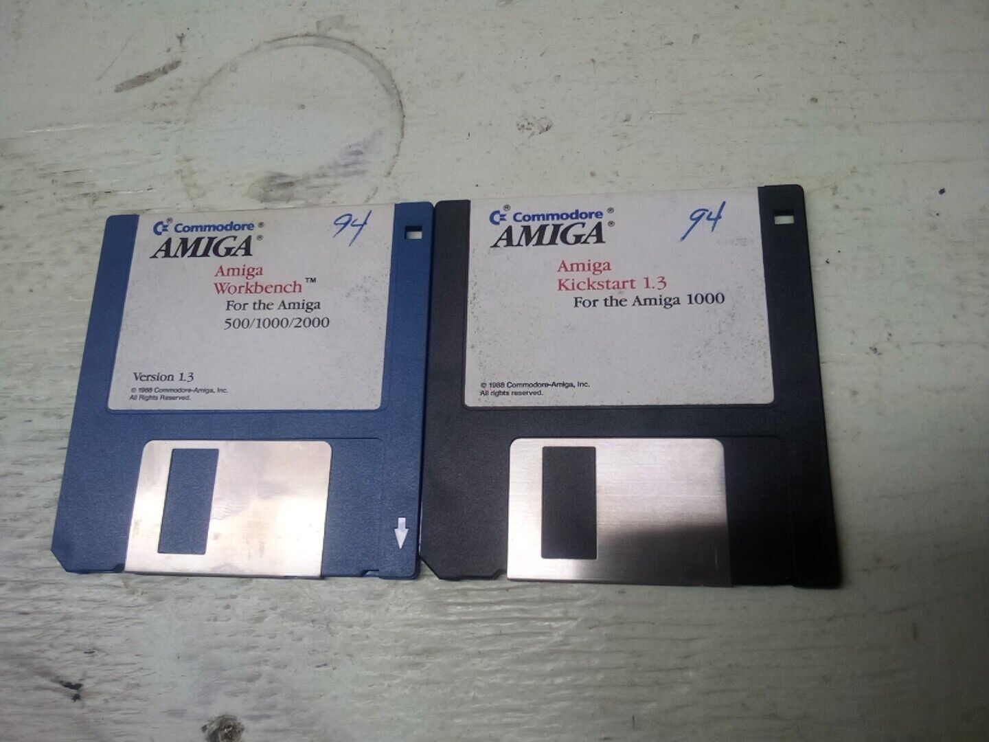 Amiga Workbench v1.3 Disk + Kickstart 1.3 on DD 3.5\