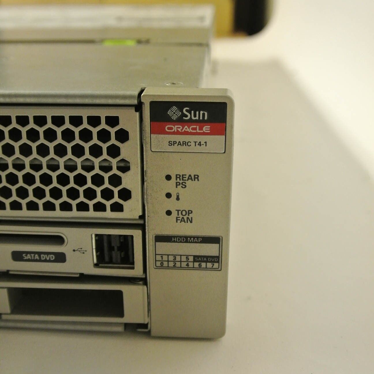 Oracle Sun SPARC T4-1 Server 8-Core 2.85GHz, 256GB RAM, 8x300GB HDD, Warranty
