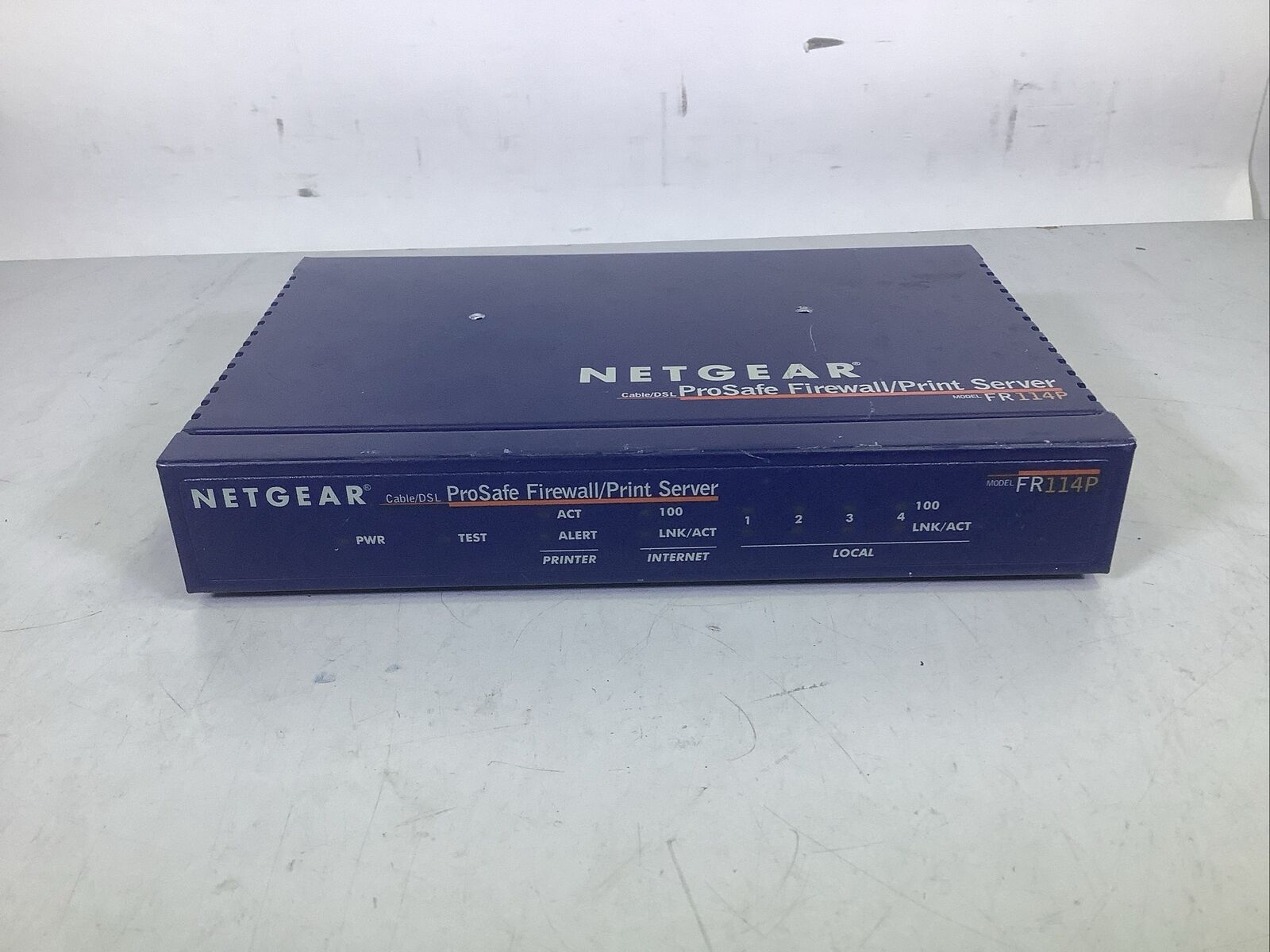 NETGEAR FR114P Cable/DSL 4 Port ProSafe Firewall Router - NG N4D