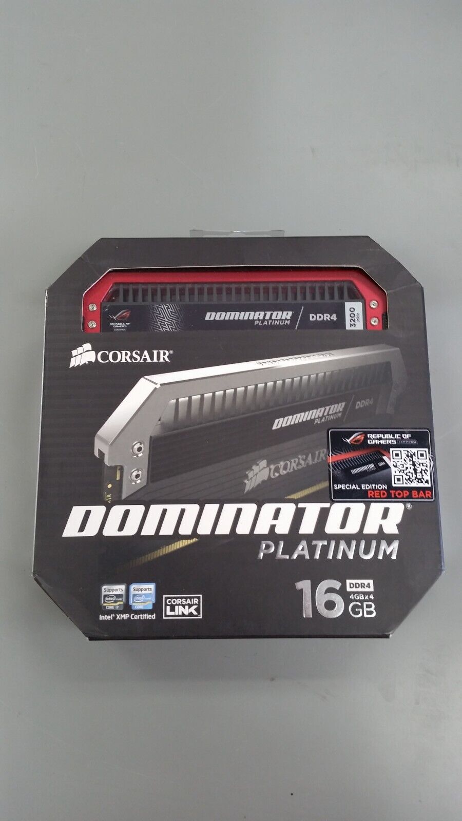 Corsair Dominator Platinum 16GB DDR4-3200 ROG Edition