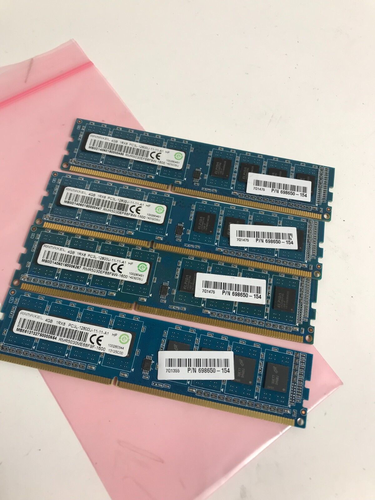 Lot of 16 GB (4 GB x 4 sticks)DDR3L-1600 PC3-12800U 12800 Desktop RAM -hva