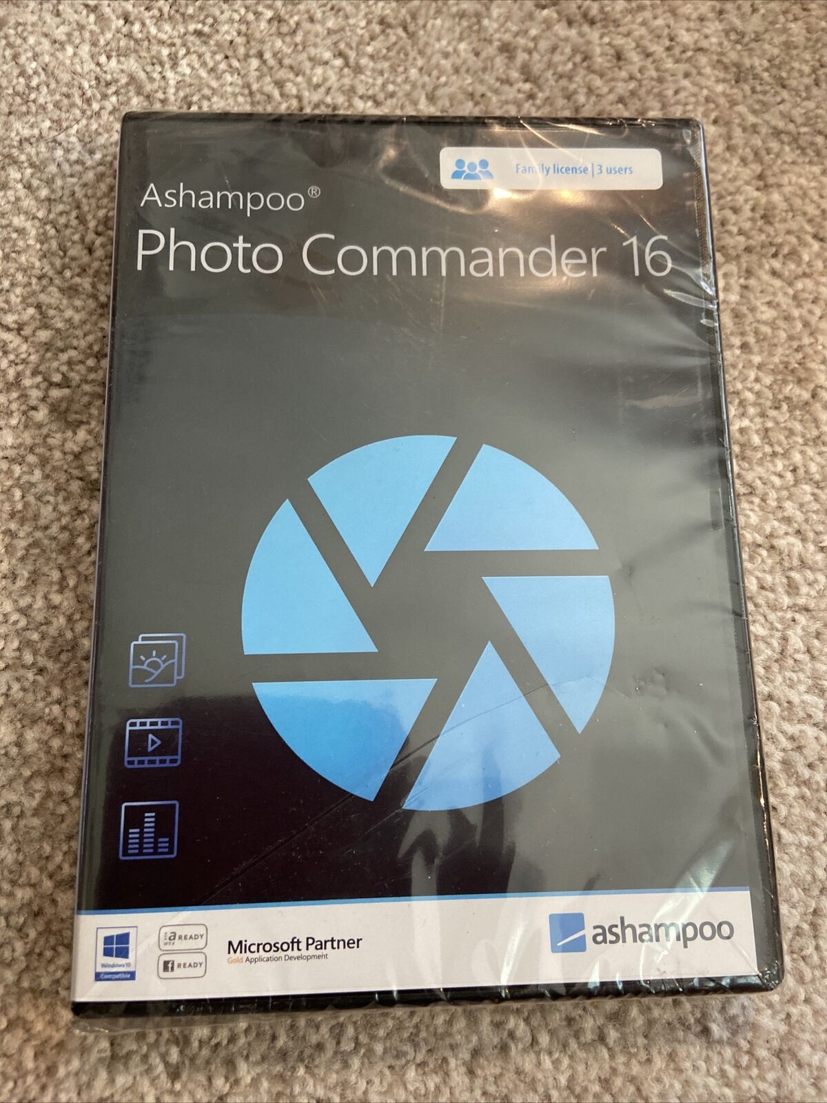 Ashampoo Photo Commander 16,View edit organize images,optimize, calendars cards.