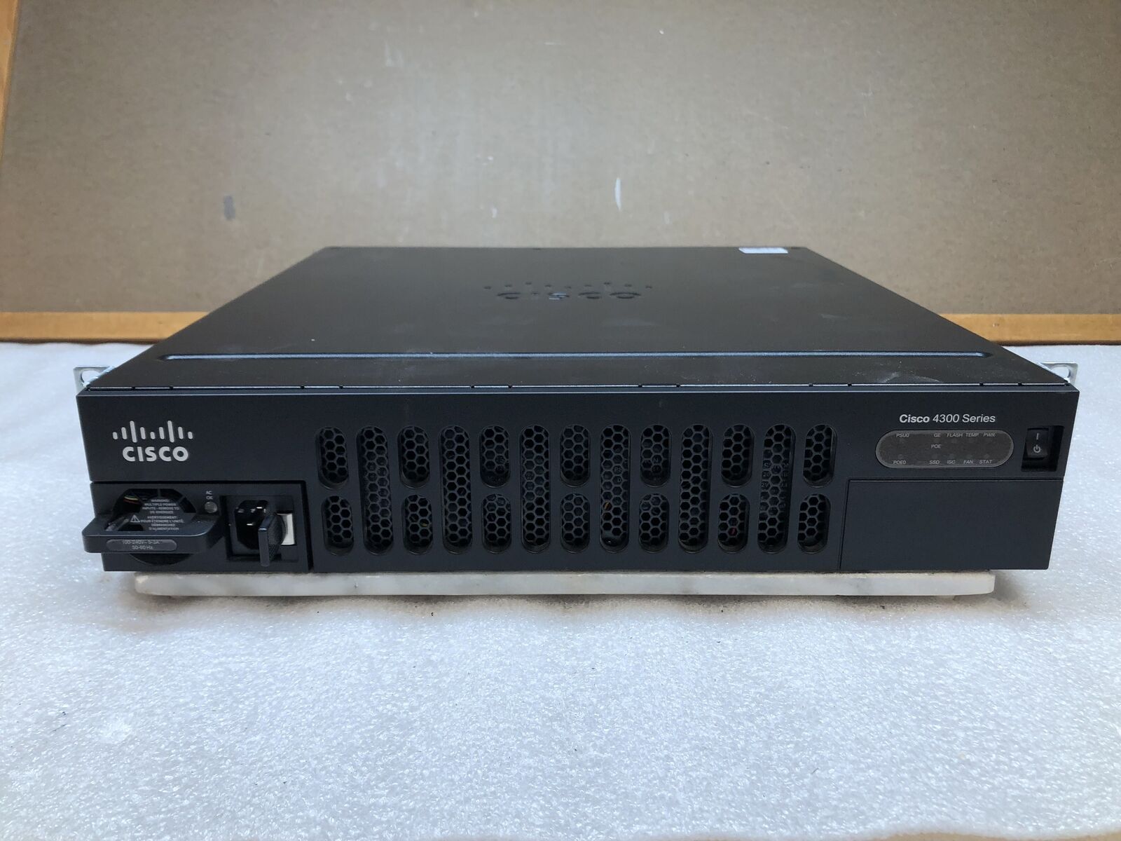 Cisco ISR4351/K9 Gigabyte Integrated Services Router 1x PSU