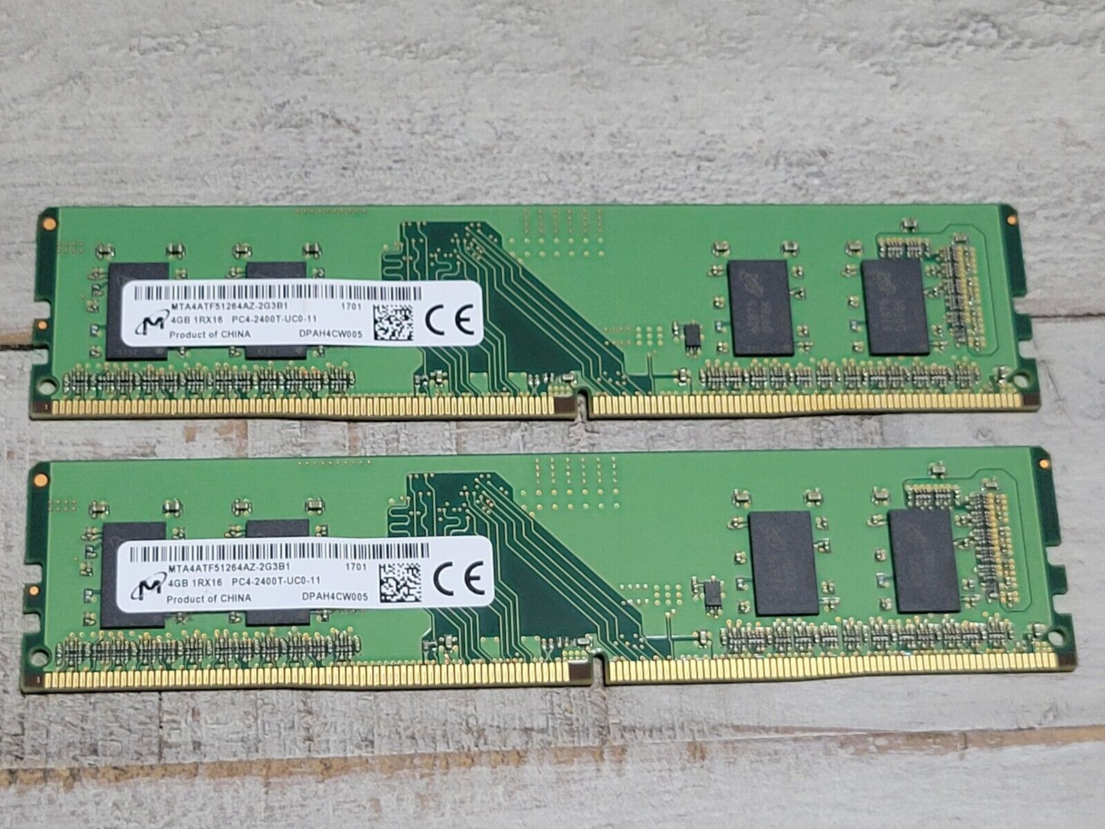 Micron 8 GB (2x4GB) DDR4 -2400 RAM Memory PC4-19200 (MTA4ATF51264AZ-2G3B1)