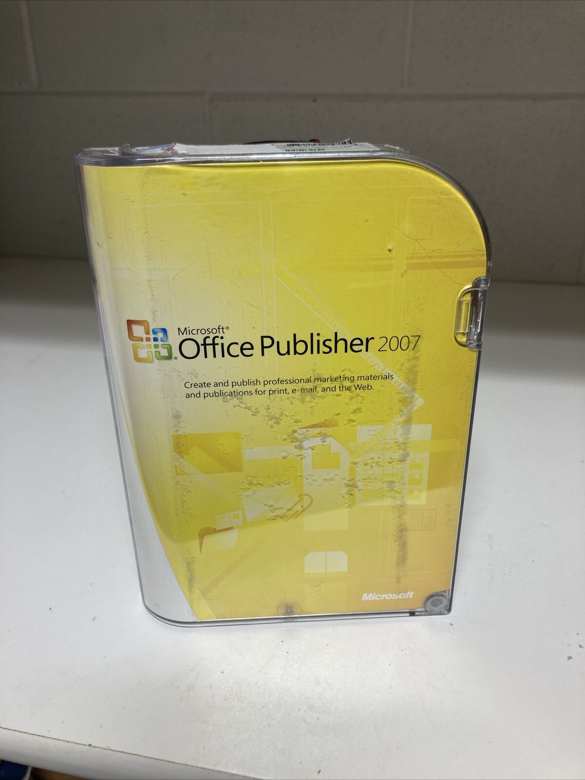 Microsoft Office Publisher 2007 W/KEY NO BOOKLET