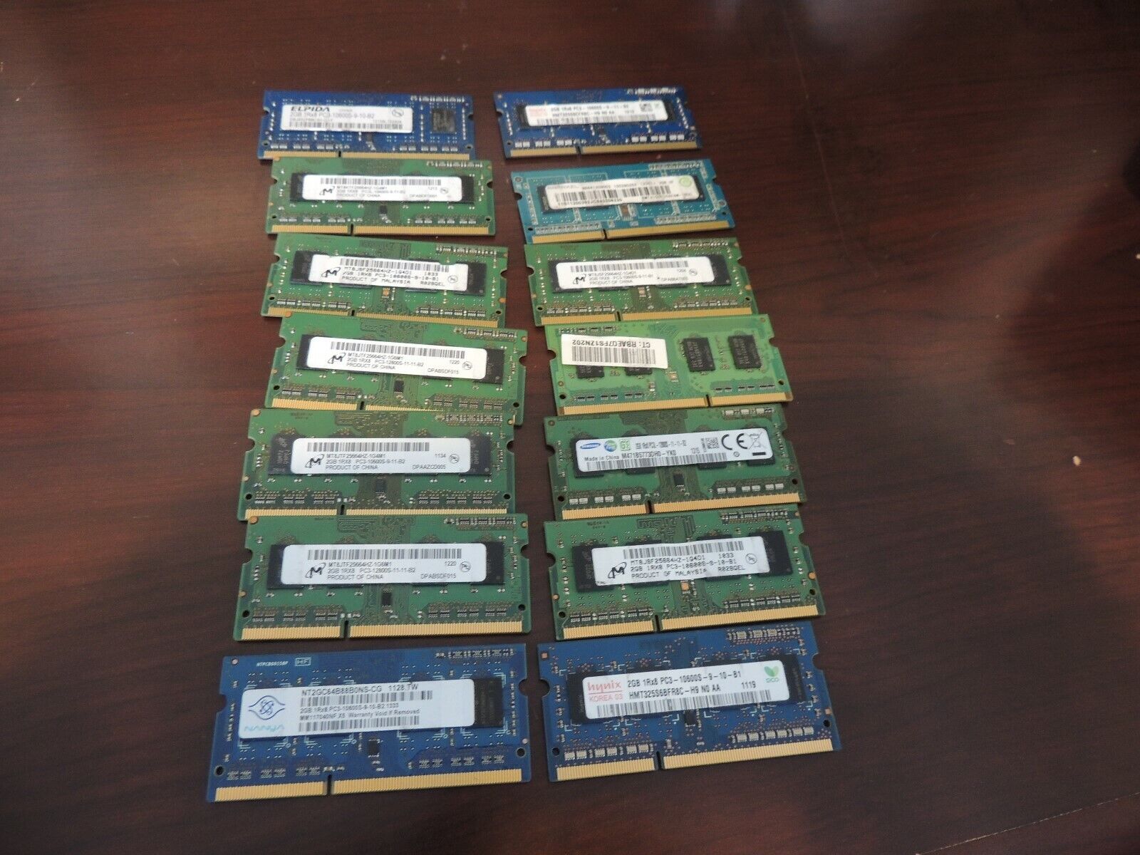 LOT OF 14 2GB PC3-12800 DDR3 RAM 1600MHZ LAPTOP MEMORY MAJOR BRANDS