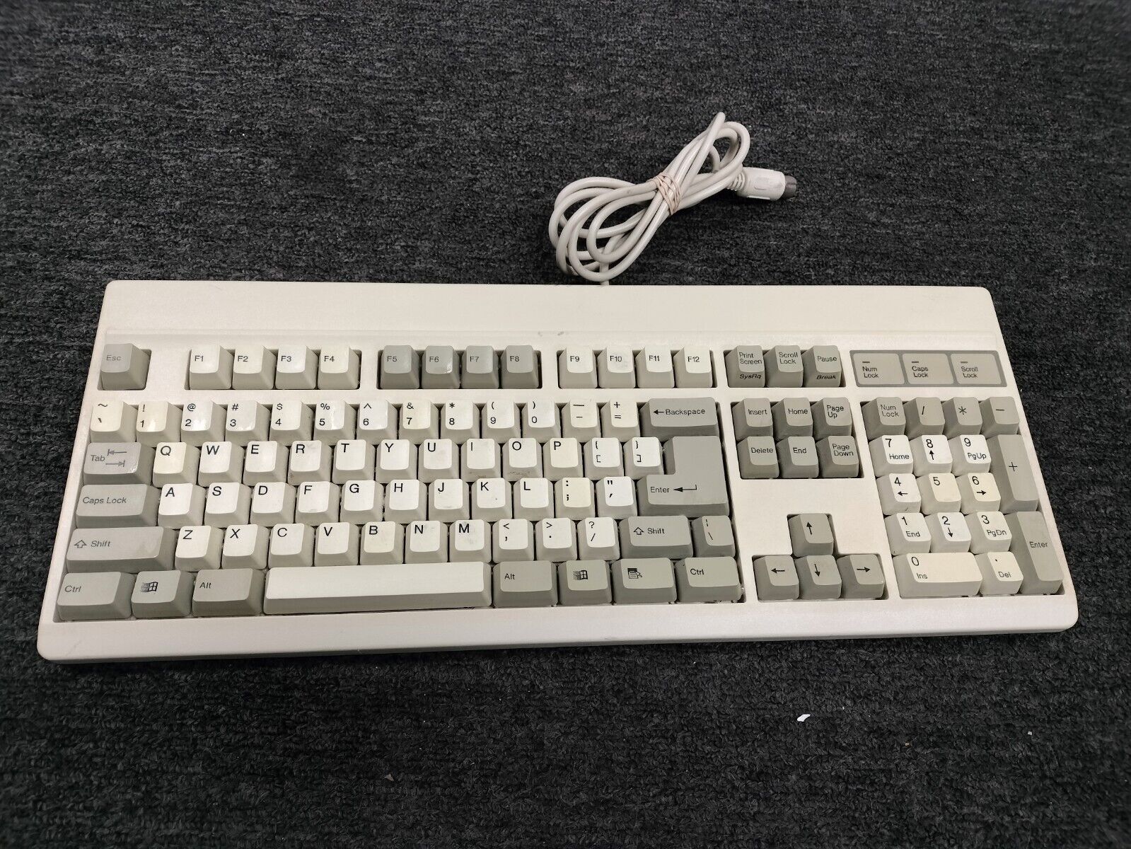 Vintage KB-9000 Keyboard