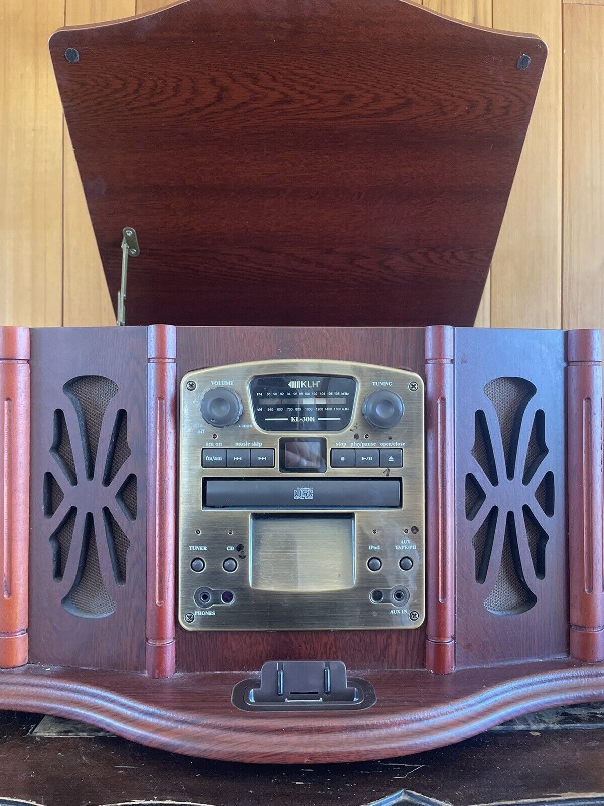 Model KL-300i All-in-one HI-FI Music System, all red wood, vintage 