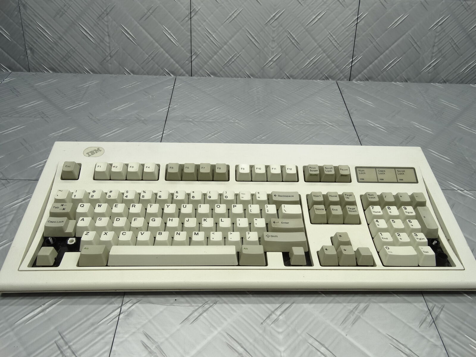 IBM Model M Mechanical Keyboard 1391401 Vintage Mainframe (2 Keys Missing) 1987