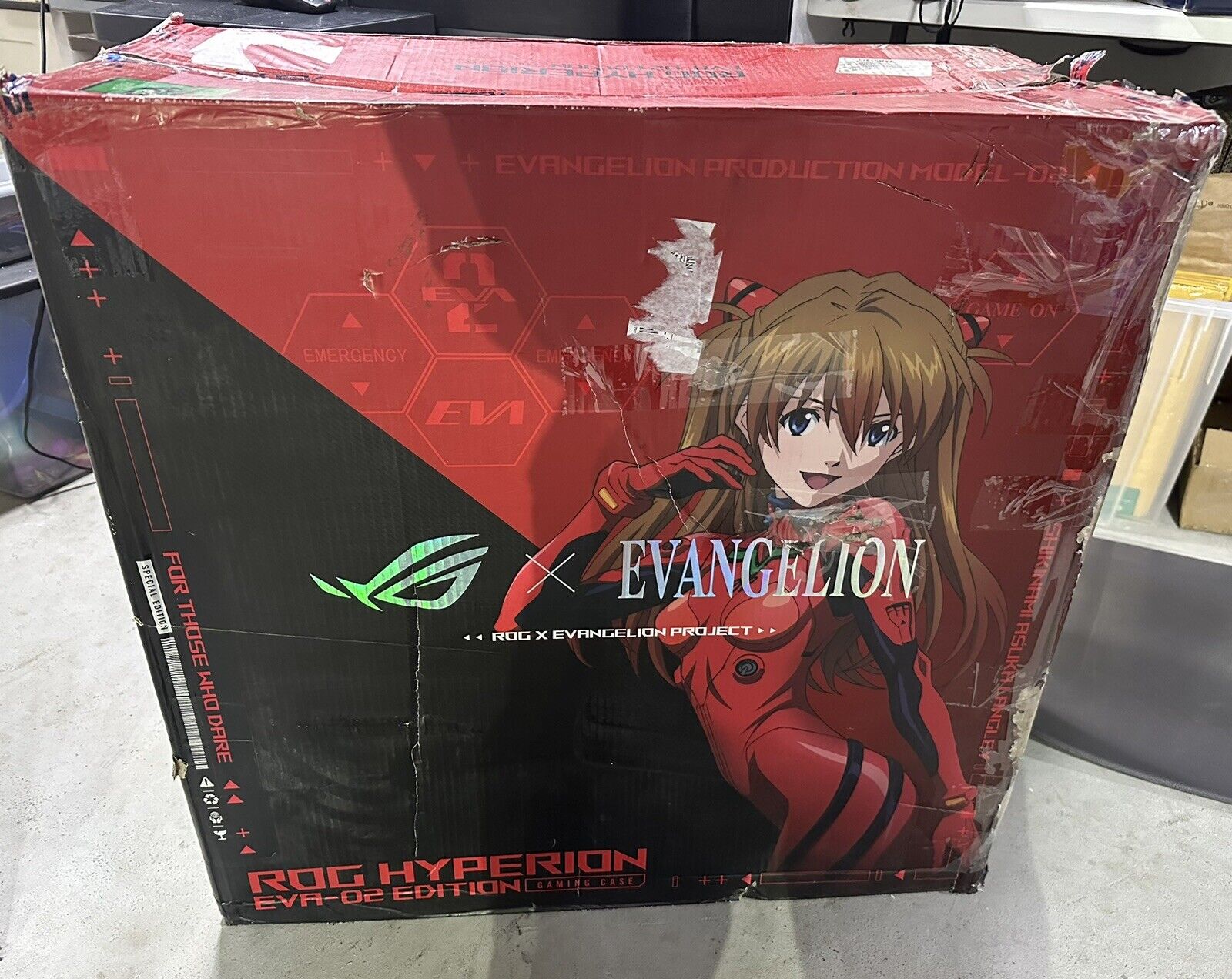 UNUSED OPEN BOX ROG Hyperion GR701 EVA-02 Edition EATX Evangelion PC Gaming Case