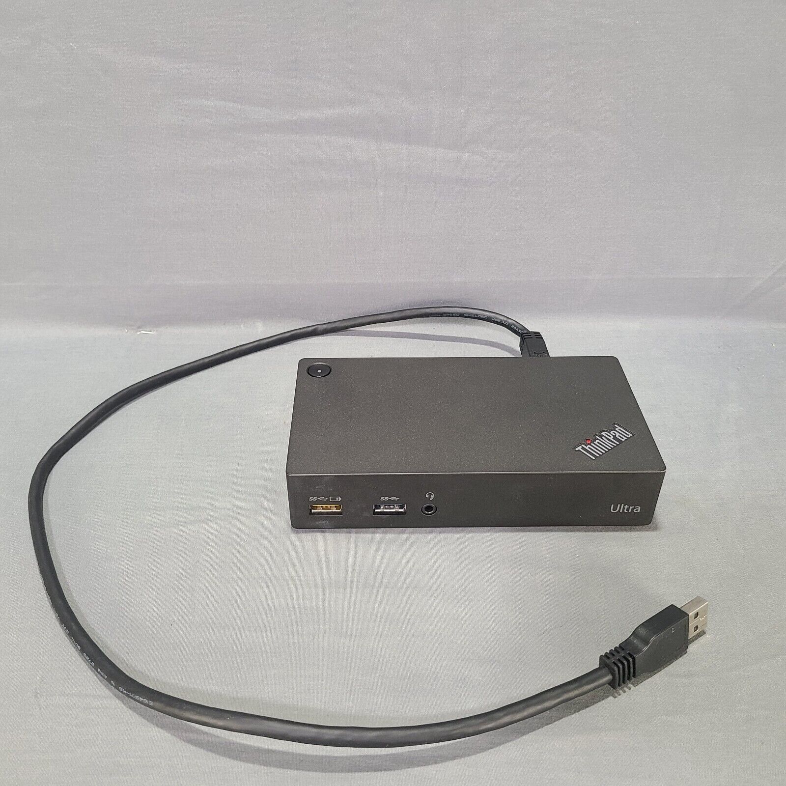 Lenovo ThinkPad DK1523 DisplayLink Plug and Display USB 3.0 Doc No Power Adapter