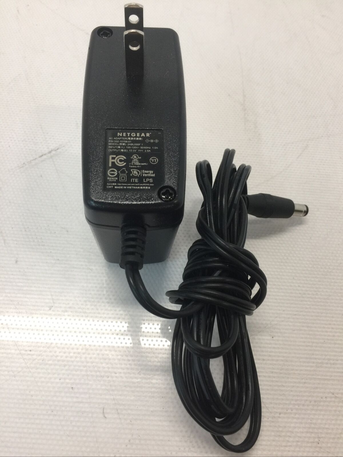 Netgear 12V 2.5A AC Adapter 2ABL030F Power Supply 332-10758-01 Charger