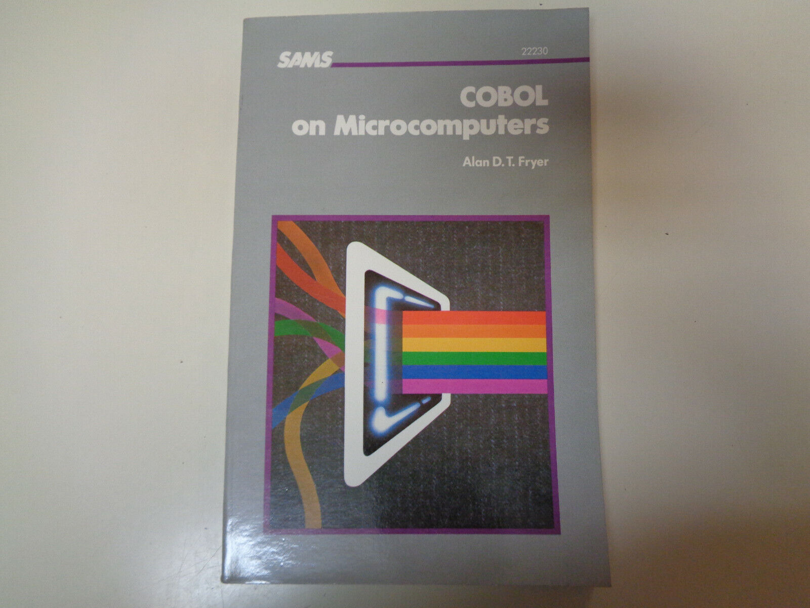 COBOL on Microcomputers by Alan D.T. Fryer SAMS Vintage Programming 1984  