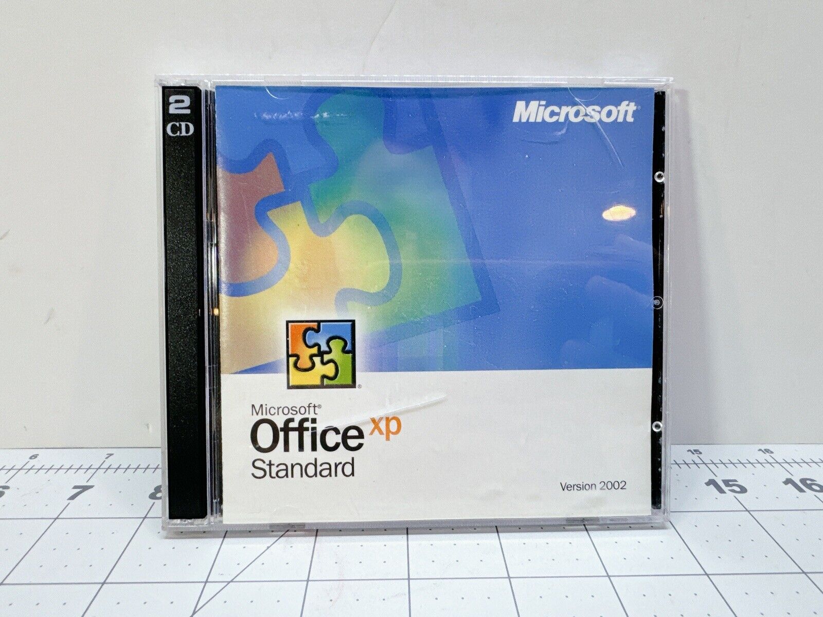 MICROSOFT OFFICE XP Standard Version Upgrade 2002 (2-Disc Set) w/ Product Key