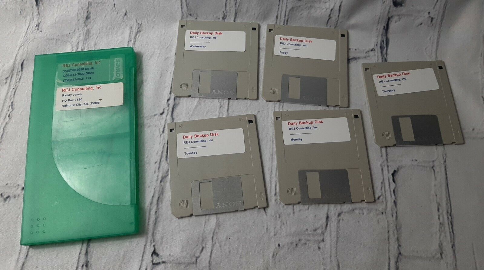 Vtg Lot Of 5 Small Son Hard Square Daily Computer Back Up Disk With Case