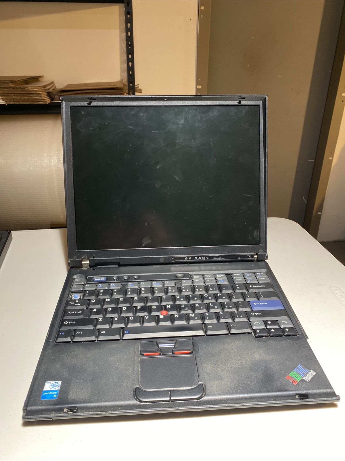 ThinkPad Vintage IBM T41 Pentium Windows XP Powers On No Display As Is