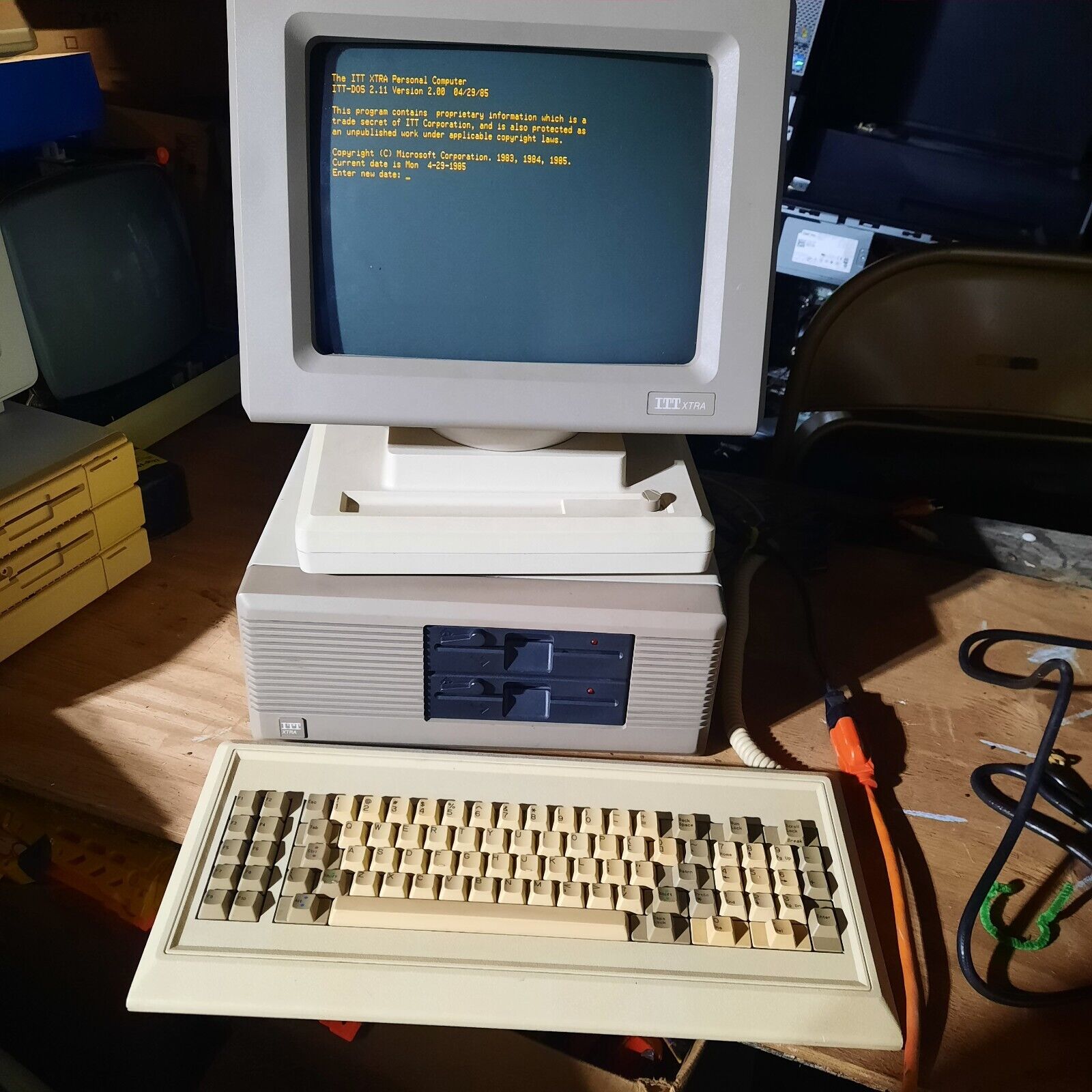 Rare Vintage ITT XTRA Computer with original software.  Boots fine.
