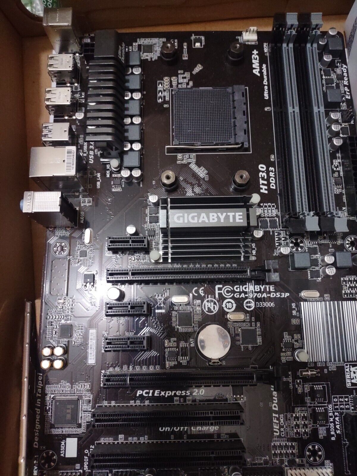 GA-970A-DS3P Gigabyte Technology Desktop motherboard,AMD,AM3/AM3+ socket Tested