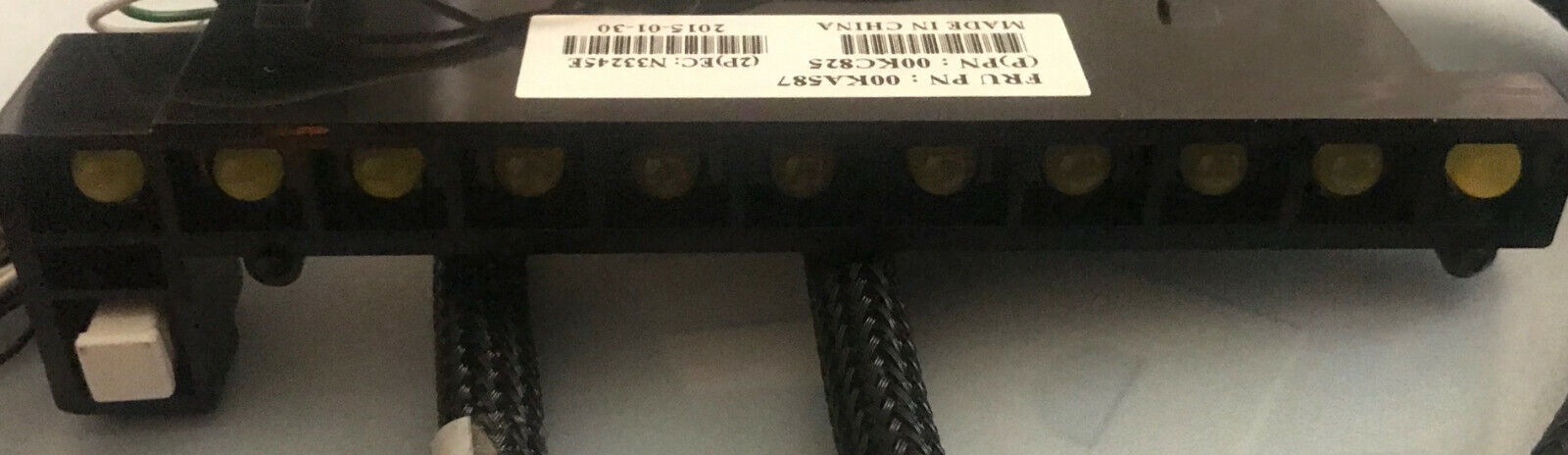 Lenovo System x3500-M4 (Type-7383) Light Path Diagnostics cable PN: 00KA587 