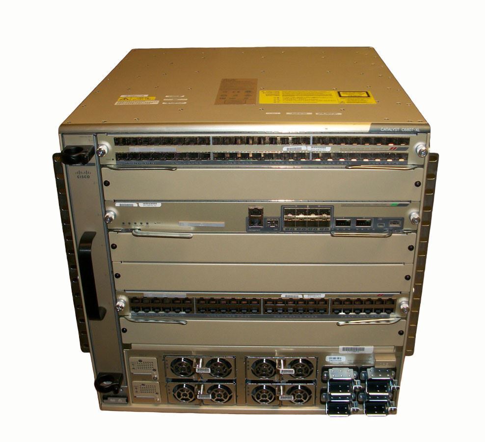 Cisco Catalyst C6807-XL Chassis with C6800-SUP6T, C6800-48P-SFP, C6800-48P-TX