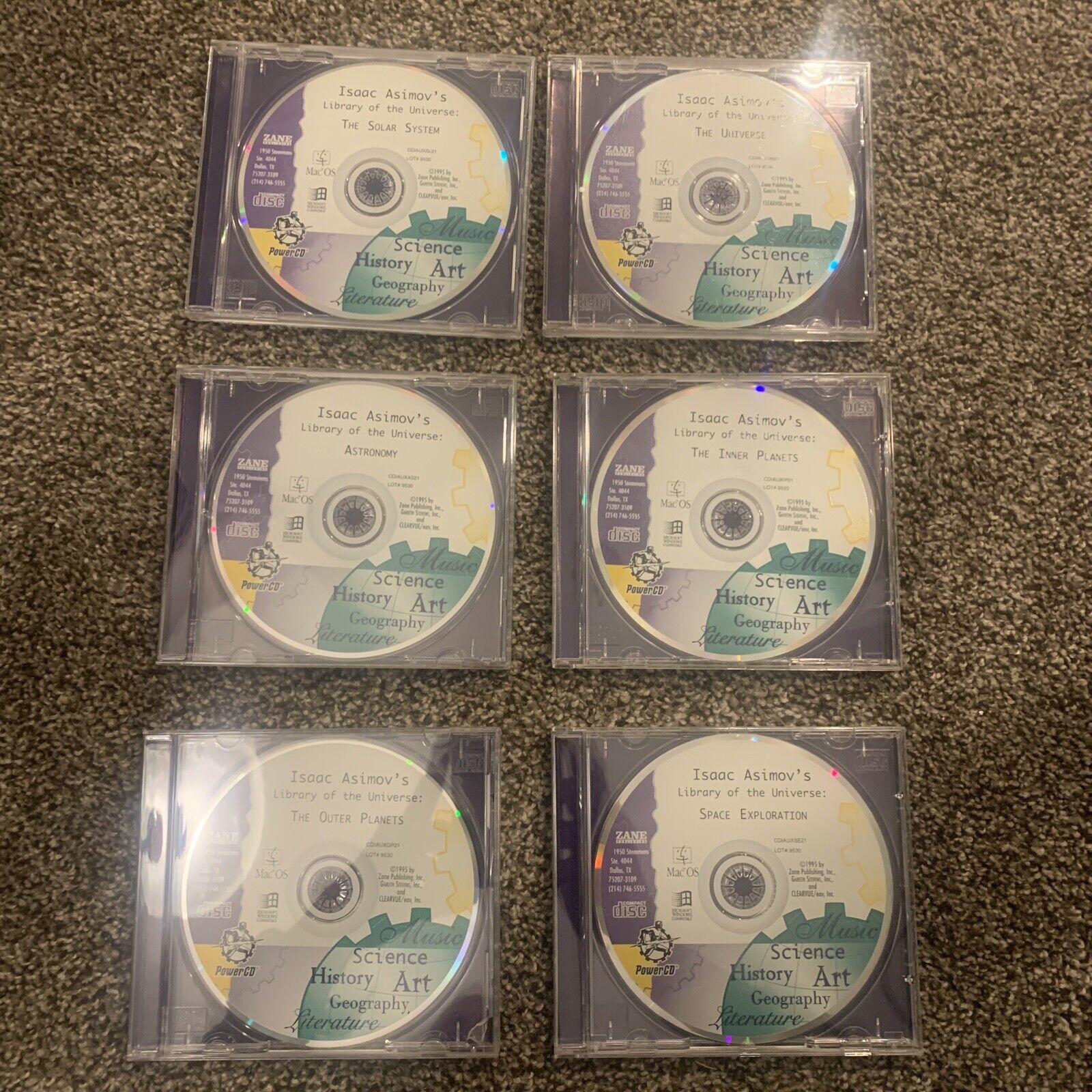 A FULL COLLECTION of 6 CD-ROMs of Isaac Asimov's Library Of The Universe.