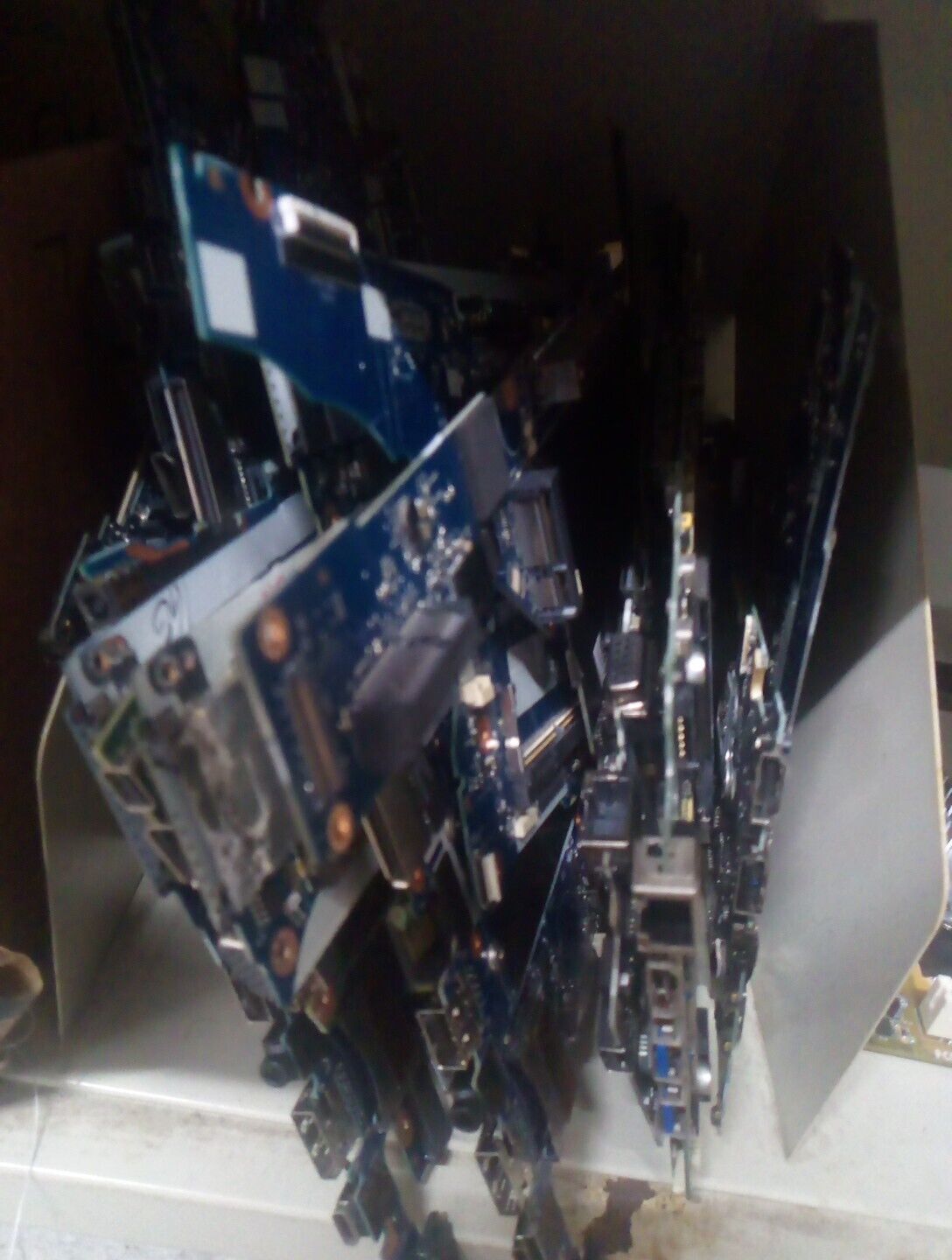 Lot Of 18 Laptop Motherboards For Chip Recovery