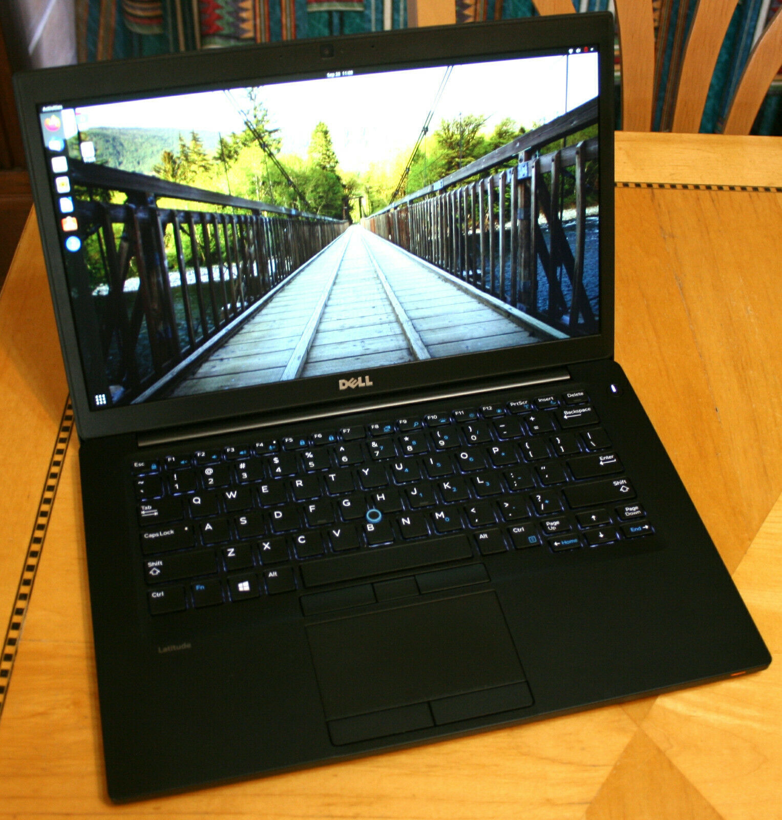 Dell 7490 Laptop Linux Mint Quad Core 32GB 1TB SSD +++ 5 YEAR WARRANTY