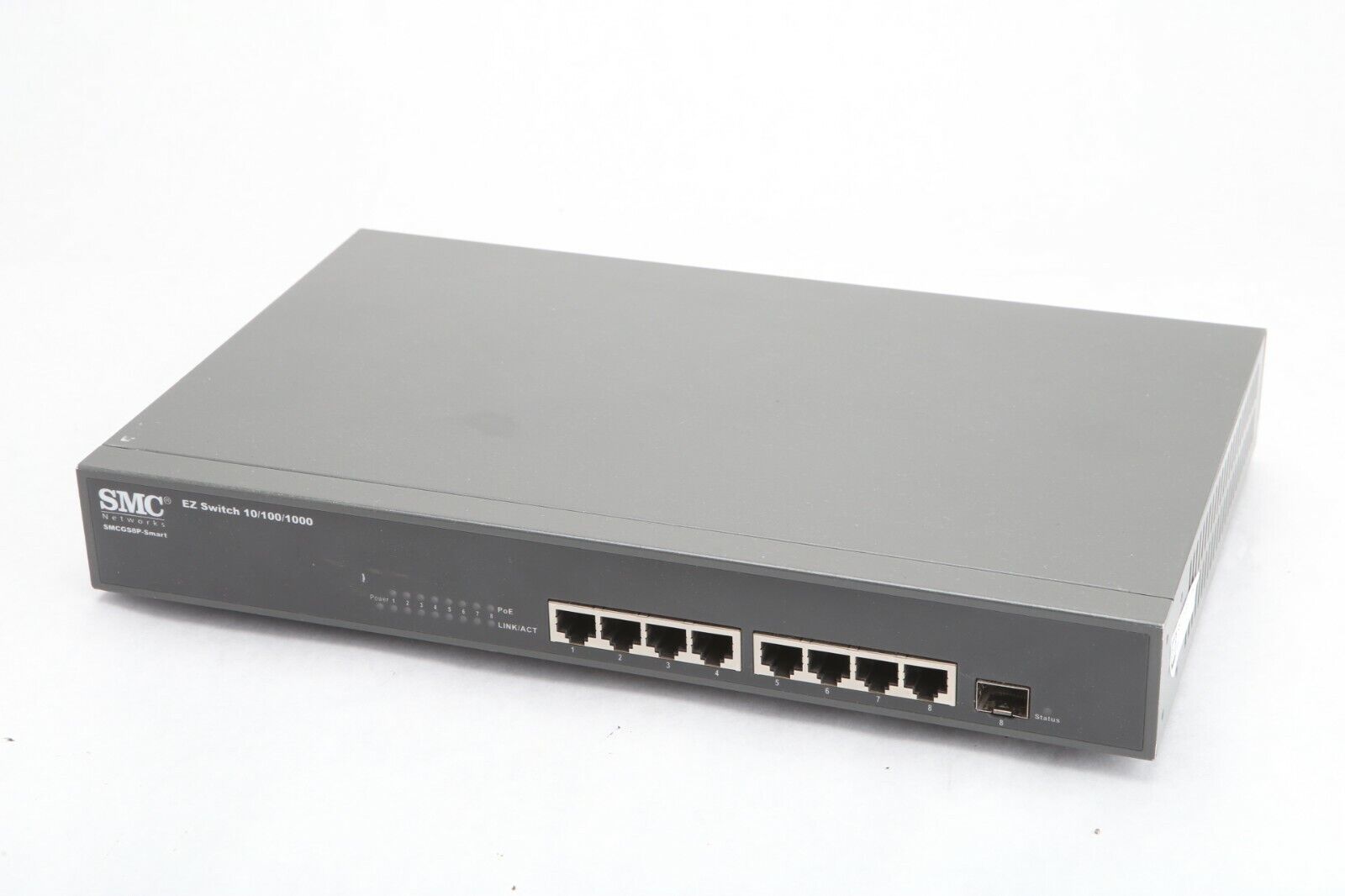 SMC Networks 8 Port PoE Ethernet Switch SMCGS8P 10/100/1000 A22