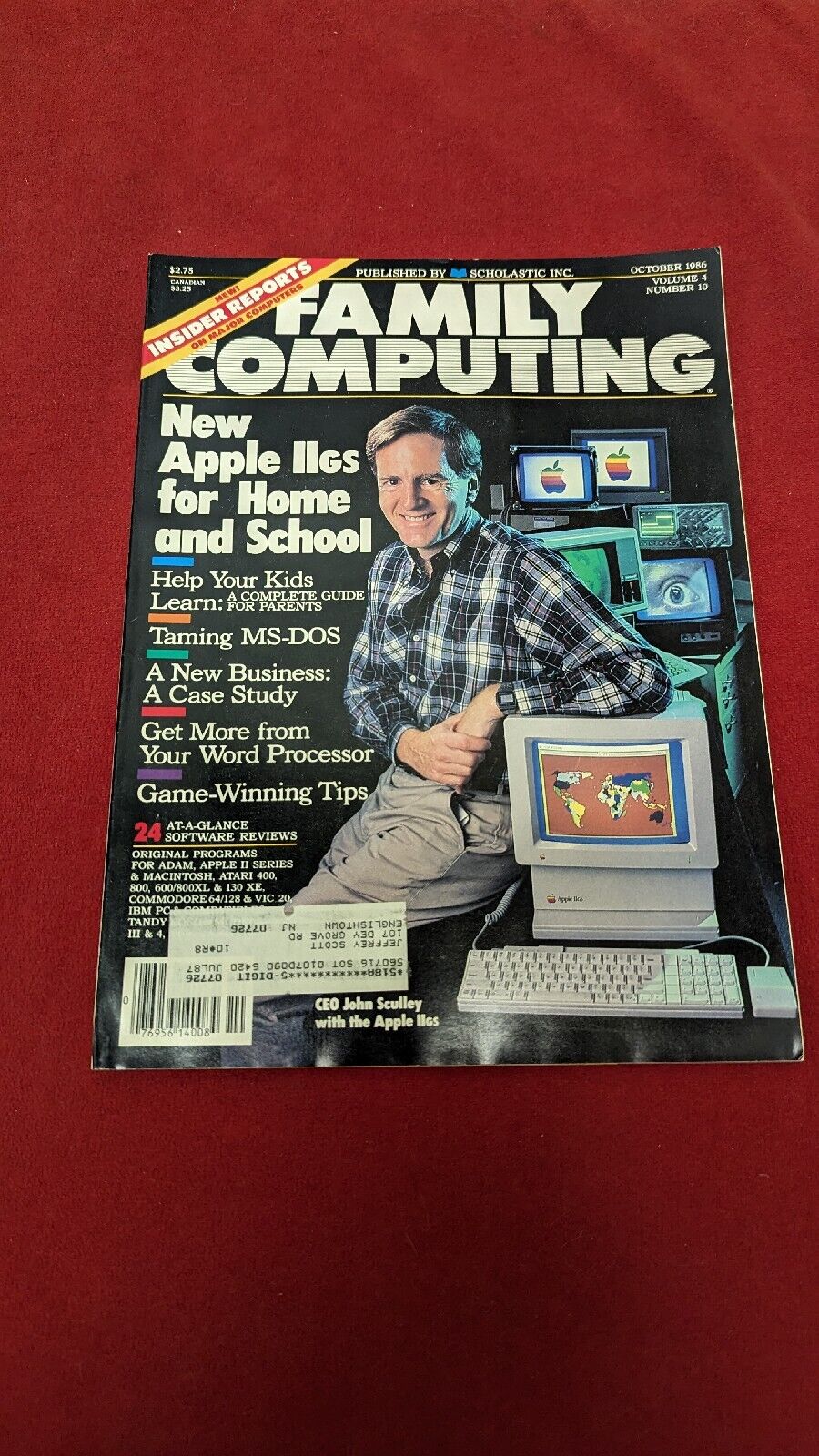 Family Computing Magazine October 1986 Apple IIGS Vol 4 # 10 Insider Reports