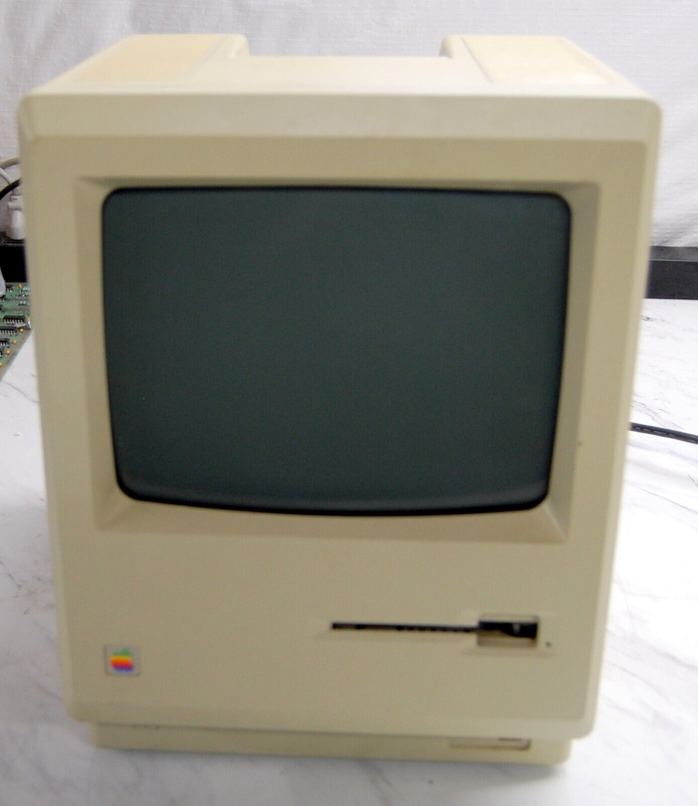 Rare Original Macintosh 1 Meg M0001A  
