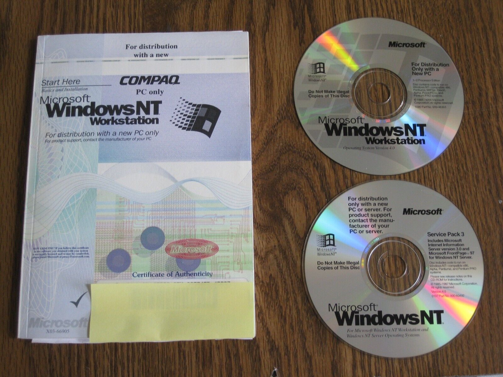 Microsoft Windows NT Workstation OS Version 4.0 With CD, SP3 CD, Book & Key