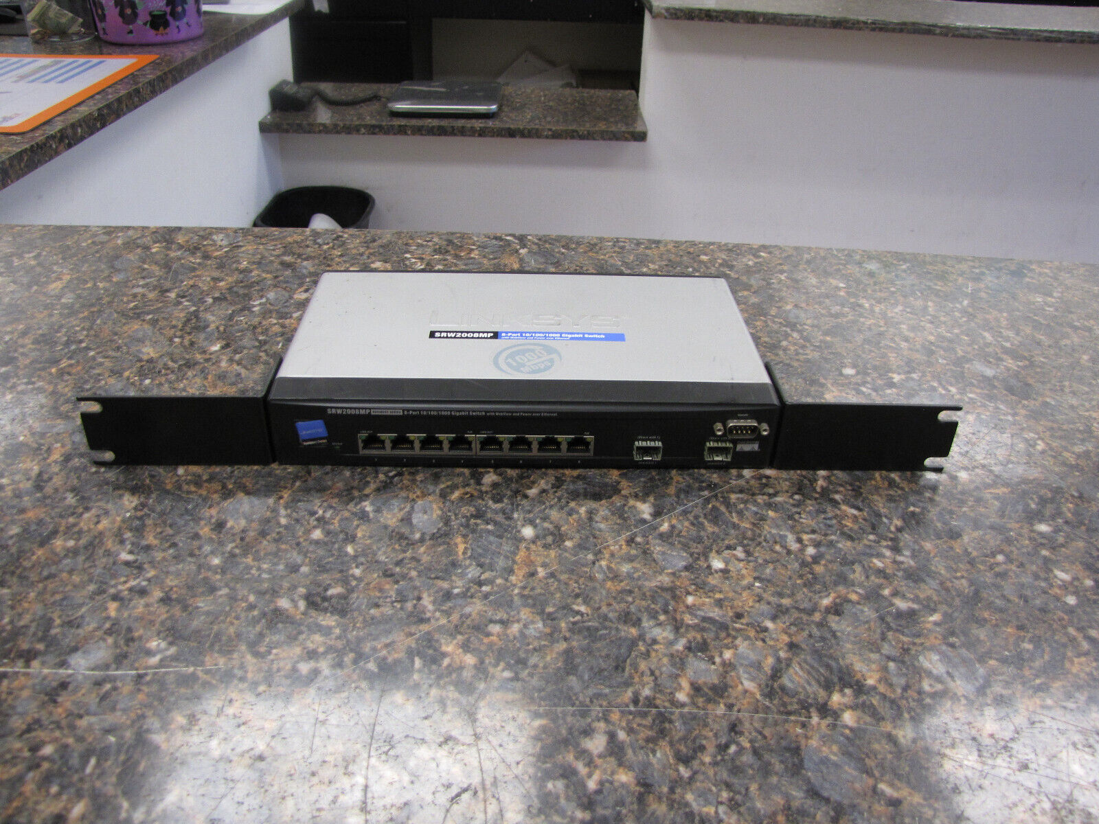 Linksys Cisco SRW2008MP 8-Port Business Series Managed Gigabit Switch