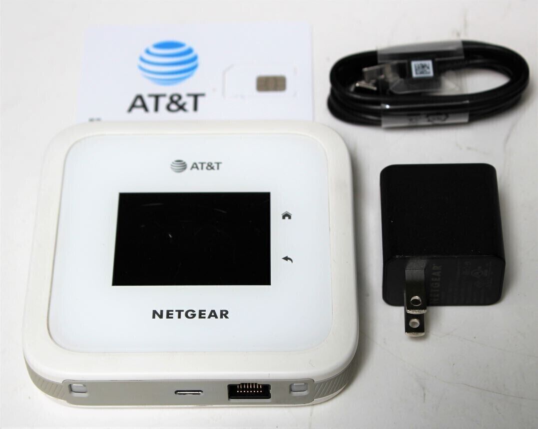 NETGEAR Nighthawk M6 (MR6110-1A1NAS) AT&T 5G LTE Wi-Fi Mobile Router NEW OTHER