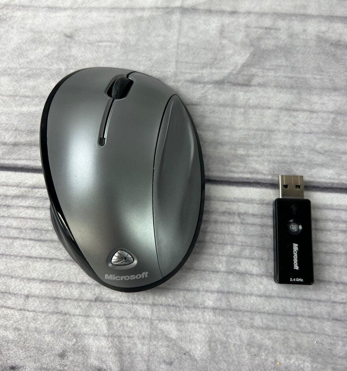 Microsoft Wireless Laser Mouse 6000 v2.0 and  USB Receiver Dongle 1123