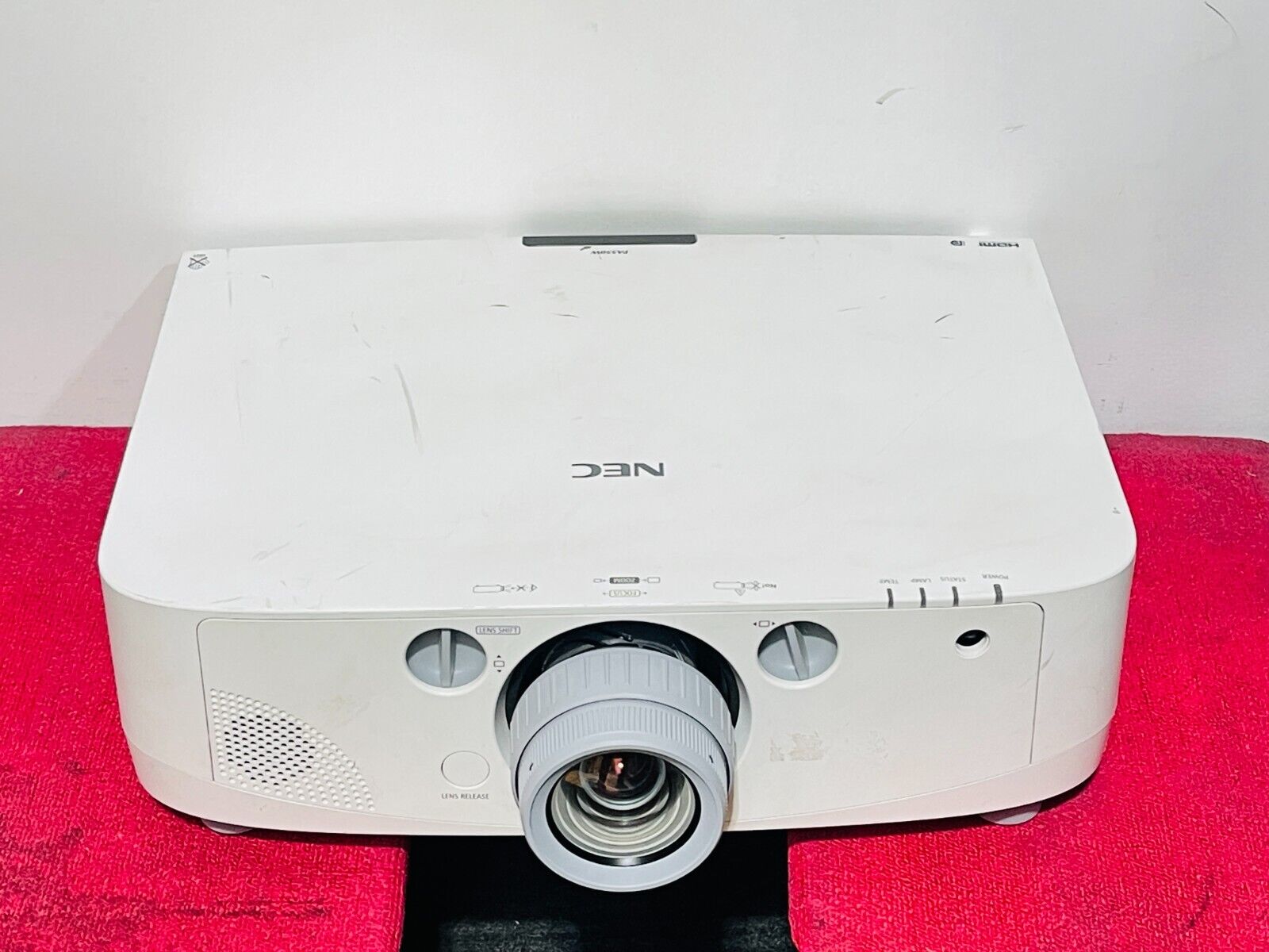 NEC NP-PA550W 3LCD WXGA Projector / FOR PARTS - READ