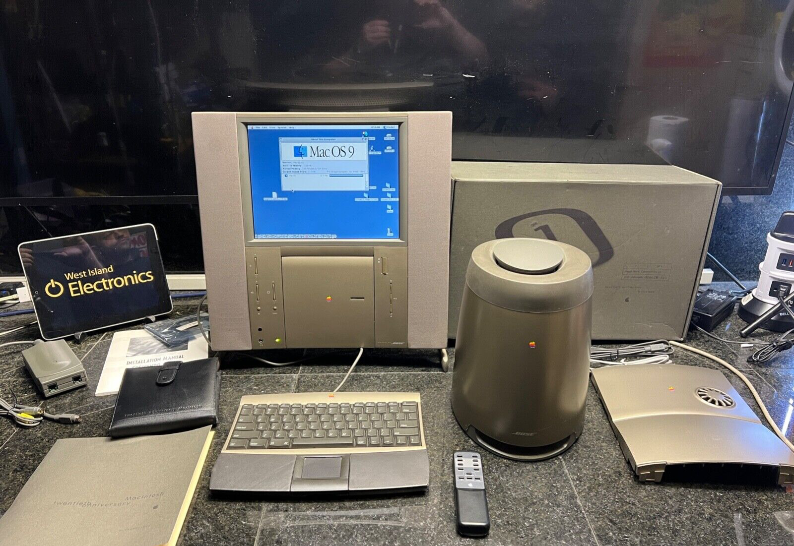 Apple TAM [Macintosh 20th Anniversary Computer, Spartacus] - Good Condition-RARE