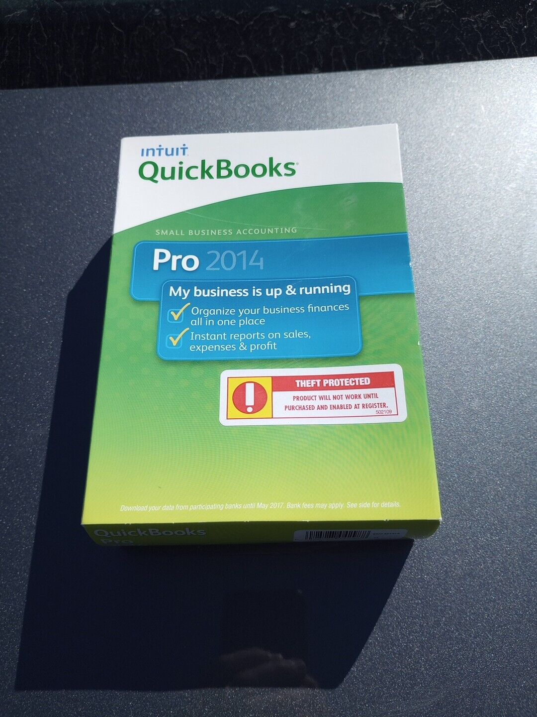Intuit QuickBooks Pro 2014 for Windows Small Business