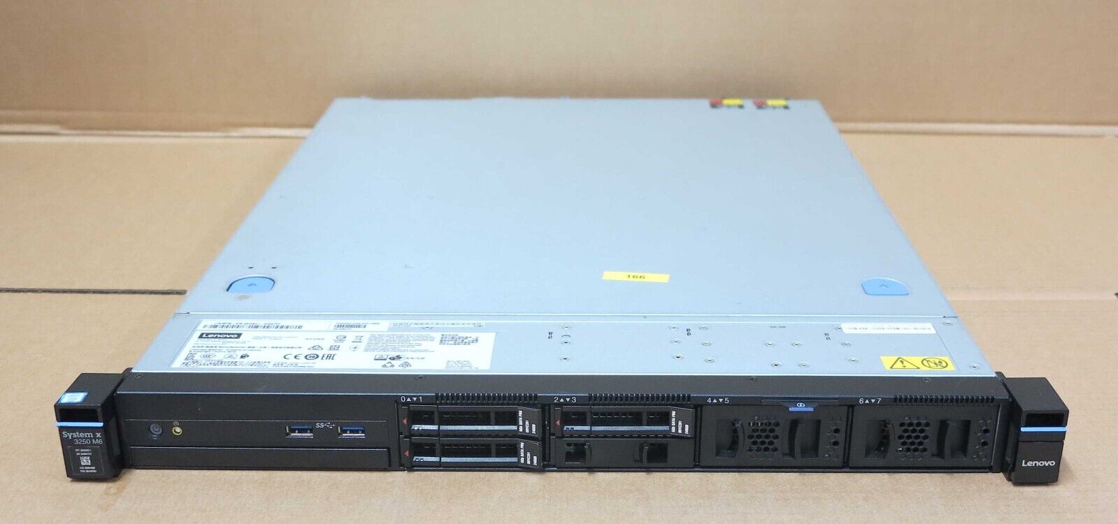 Lenovo System x3250 M6 3633-AC1 1x 4C E3-1220v5 16GB Ram 3x 240GB SSD 1U Server