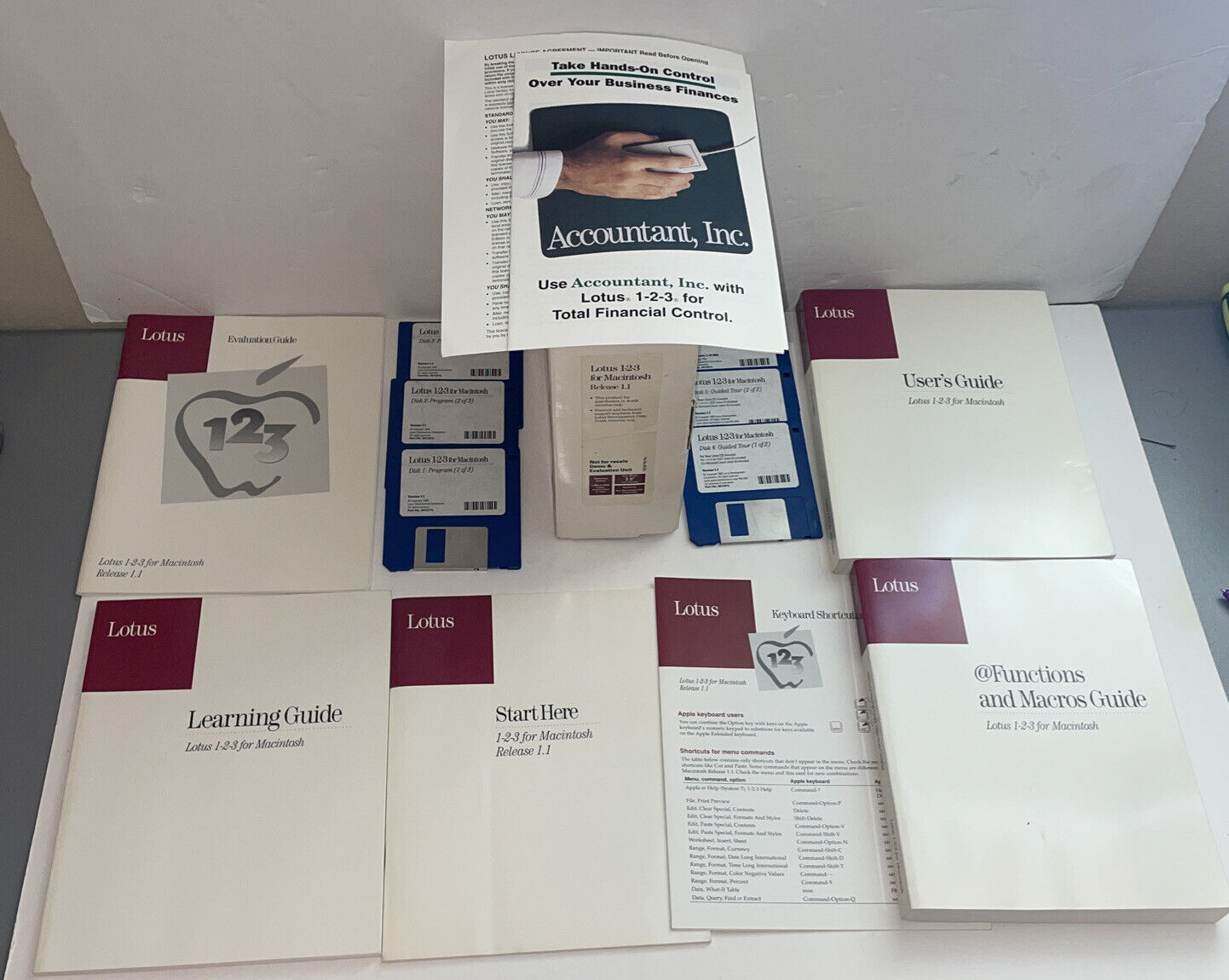 Lotus 123 1-2-3 Macintosh Mac Program 1992 Software Version 1.1 Floppy Discs