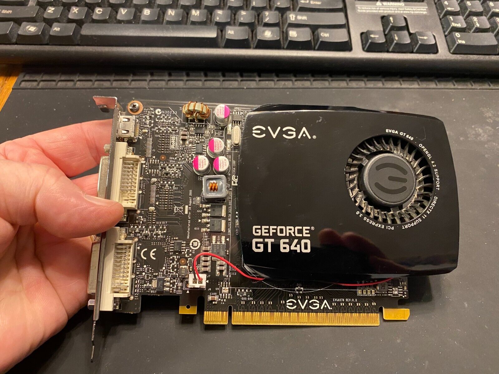 EVGA NVIDIA GeForce GT640 2 GB DDR3 SDRAM PCI Express 3.0 Fully Tested Working